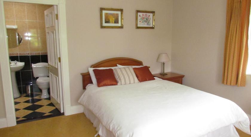 Gate Lodge B&B Portumna Pokoj fotografie